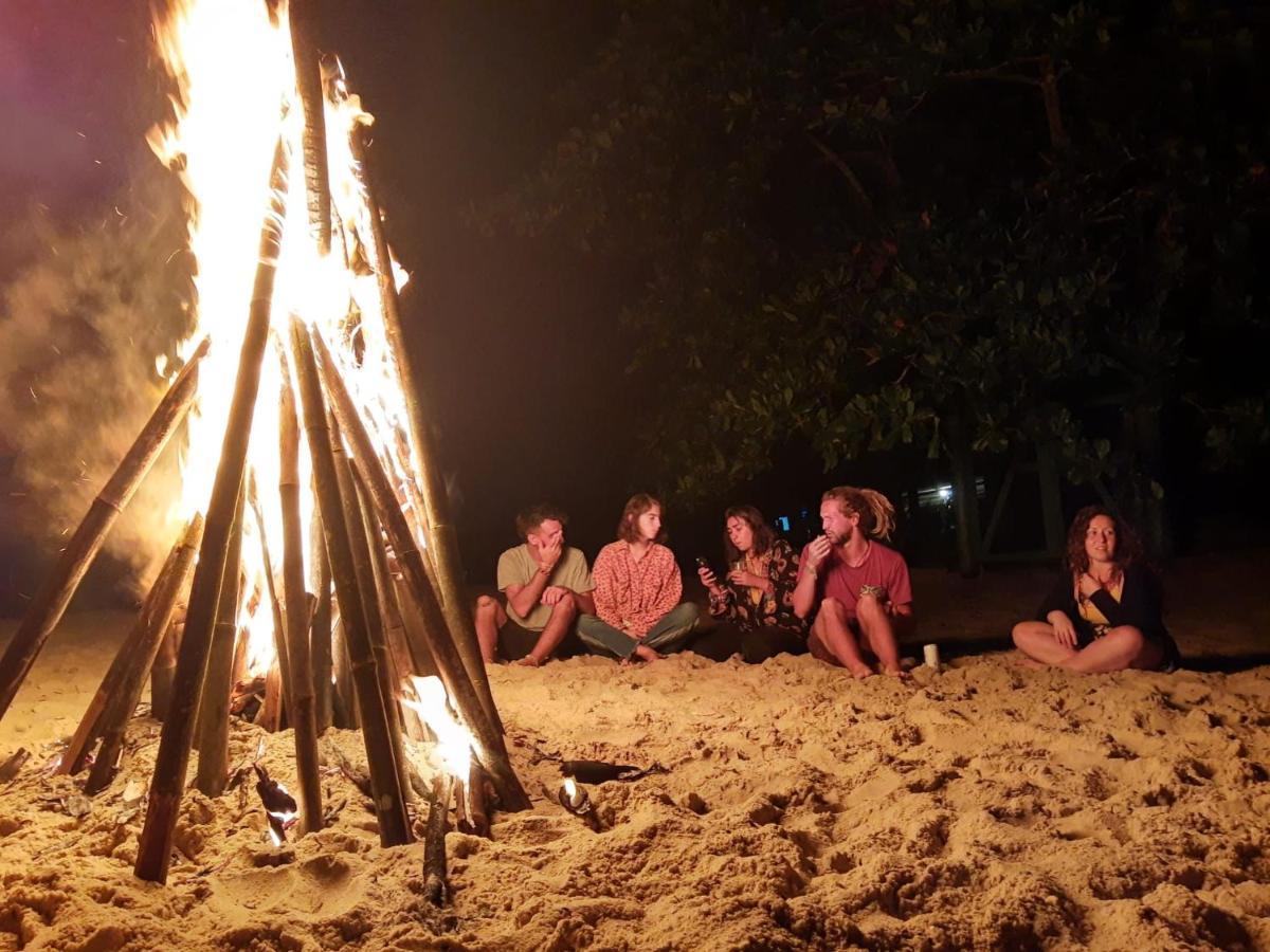 Hostel Tropico De Capricornio - Tenorio Ubatuba Eksteriør bilde