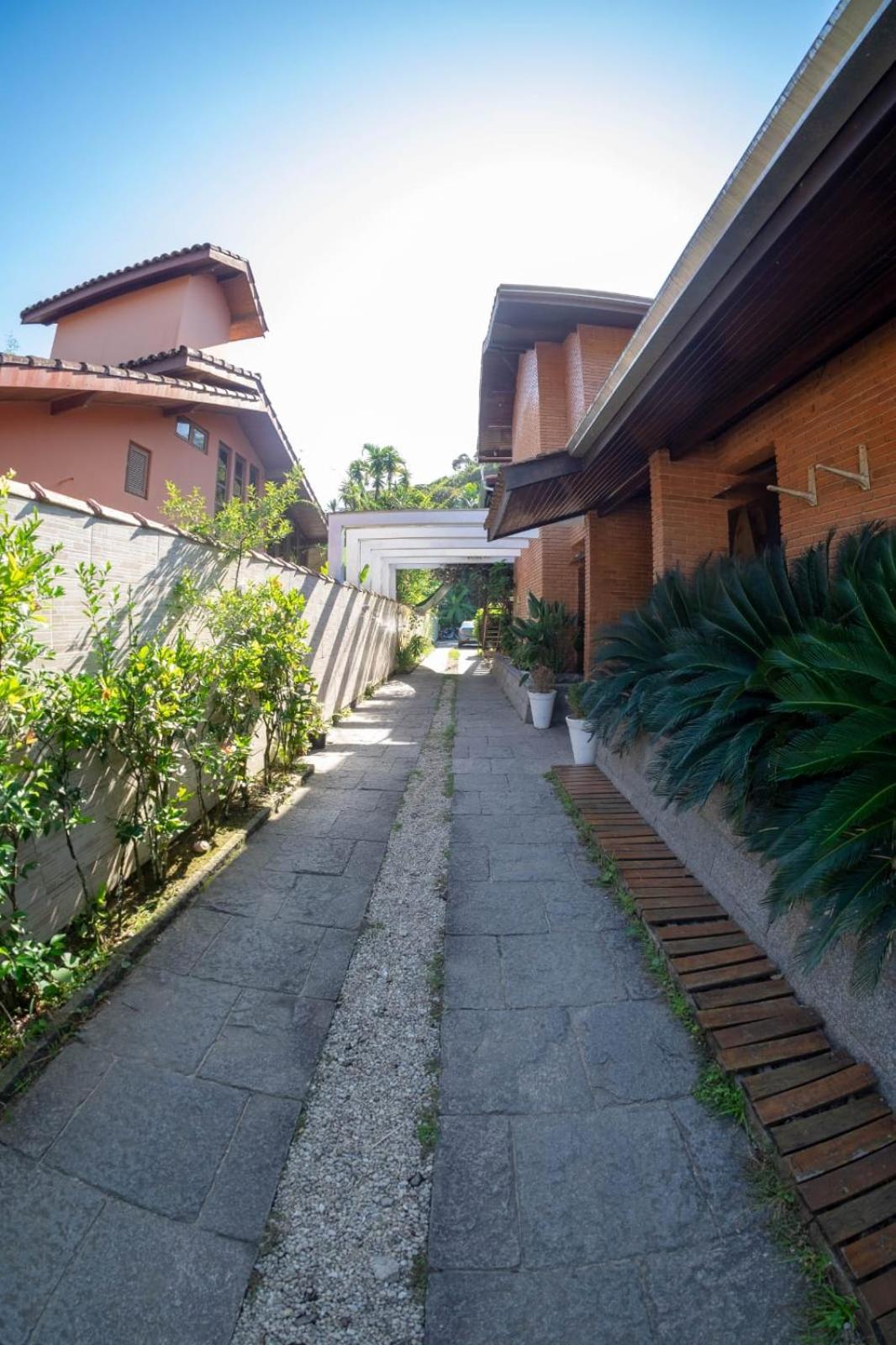 Hostel Tropico De Capricornio - Tenorio Ubatuba Eksteriør bilde